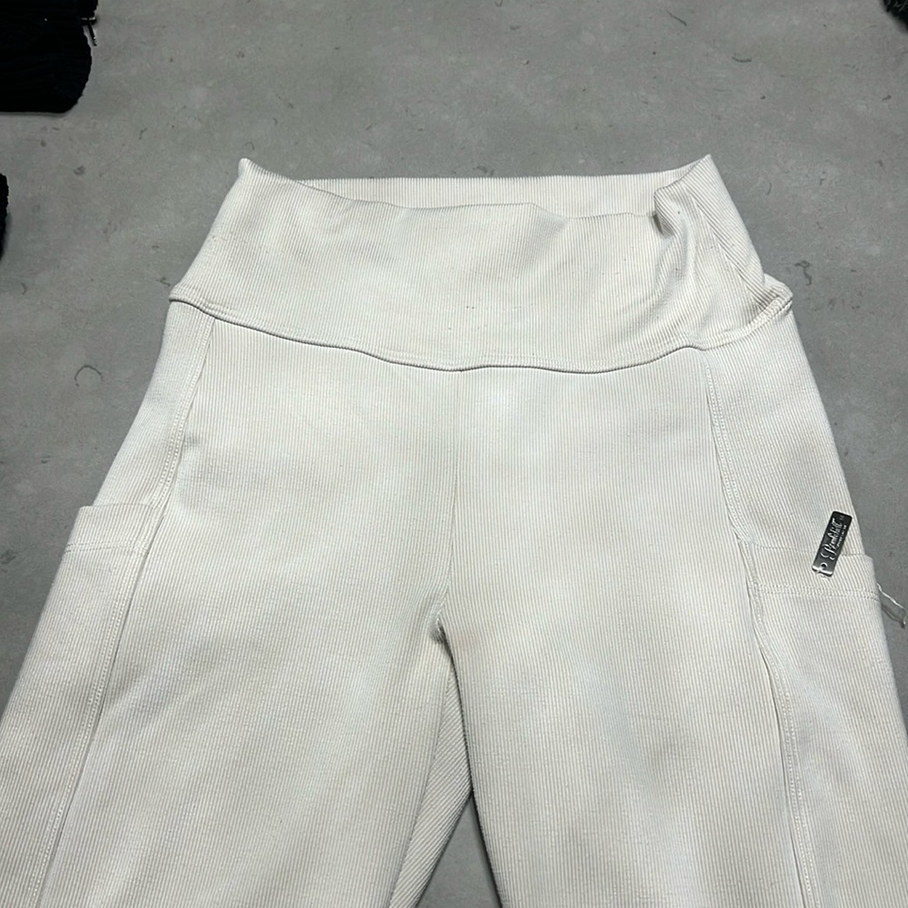 Bombshell sportswear leggings color bone
